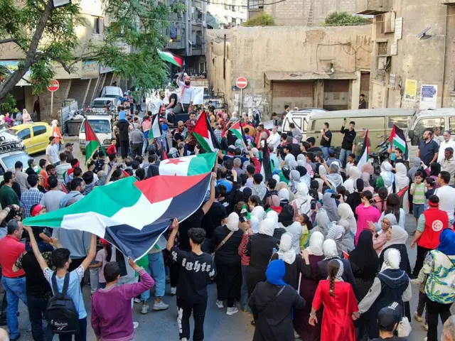 شهدت سوريا تظاهرات منددة بالحرب الإسرائيلية في غزة 