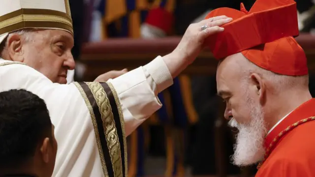 مراسم کاردینال شدن دومینیک ماتیو در حضور پاپ فرانسیس