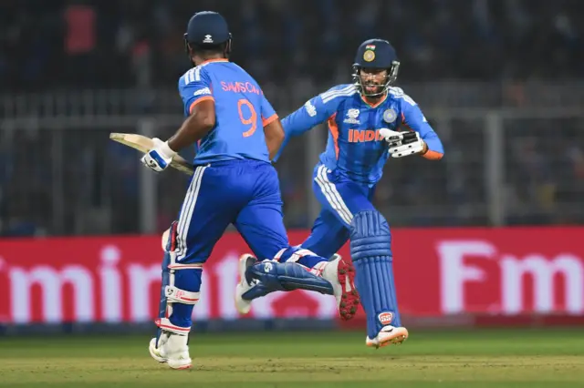 सॅमसन आणि तिलक वर्मा 