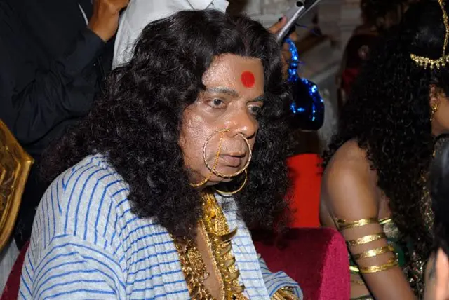 त्यांनी खलनायकी भूमिकाच मोठ्या प्रमाणावर केल्या. पण, त्यातही विविधता होती. 