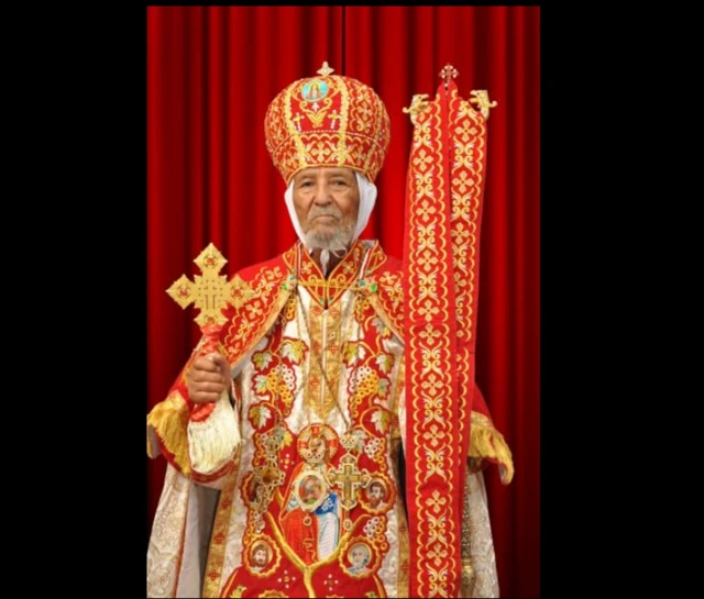 ብጹእ ወቅዱስ ኣቡን ቀዳማዊ ቄርሎስ - ሓሙሻይ ፓትሪያርክ ወ ርእሰ ሊቃነ ጳጳሳት ኦርቶዶክስ ተዋህዶ ቤተ ክርስትያን ኤርትራ