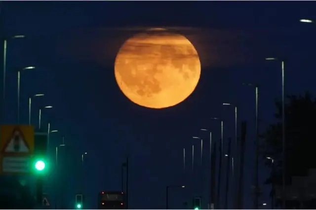 supermoon