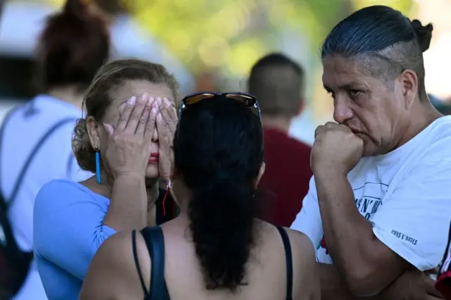 Familiares de las víctimas. 