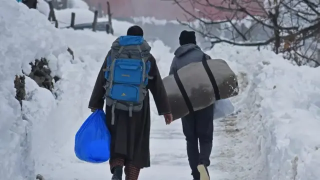 अप्रवासी