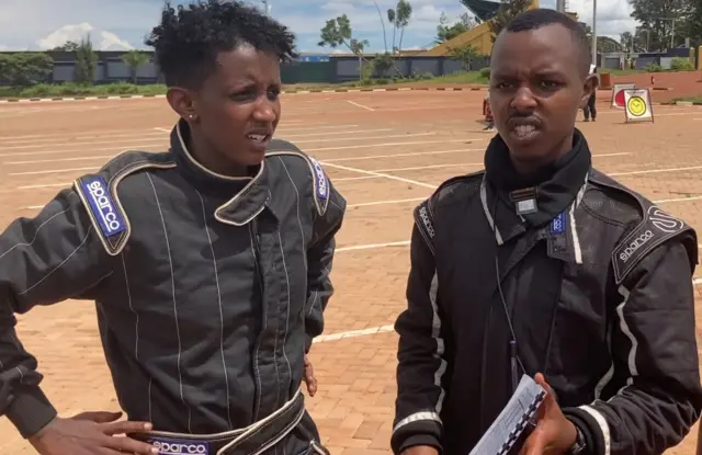 Kalimpinya aganira na 'co-pilot' we Olivier Ngabo mu irushanwa riheruka kubera i Huye