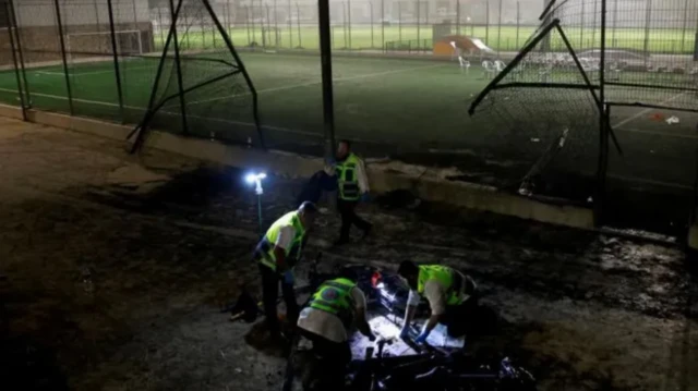 இஸ்ரேல்: கால்பந்து மைதானத்தில் நடைபெற்ற தாக்குதலில் குழந்தைகள் உட்பட 12 பேர் பலி