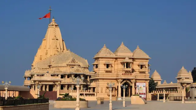 सोमनाथ मंदिर 