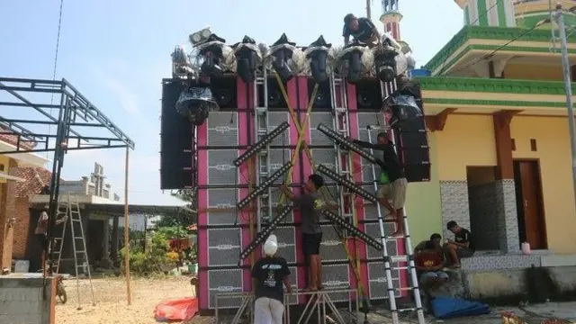Di banyak daerah, musik horeg paling sering digelar di acara karnaval. Itu mengapa musik horeg jadi lebih kondang di kalangan masyarakat pedesaan ketimbang perkotaan.