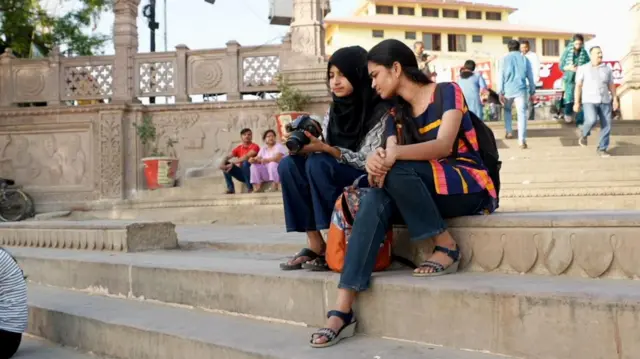 हिन्दू-मुस्लिम