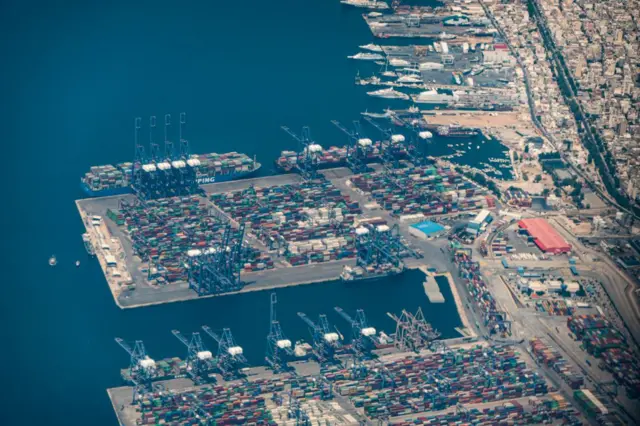 ग्रीस का पीरियस बंदरगाह