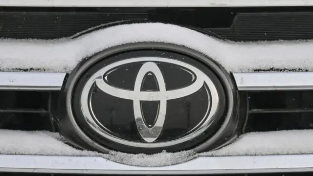 टोयोटा का लोगो