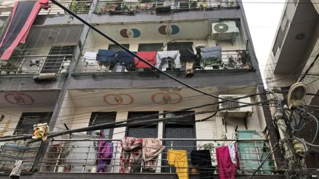 એક આરોપીનું ઘર