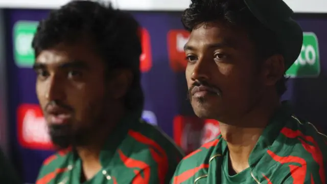 Xotin ikki xoroz porno video istaydi