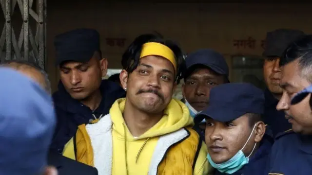 प्रहरी हिरासतमा सन्दीप लामिछाने