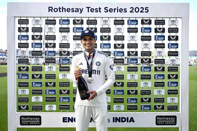 இந்திய இளம் அணி சாதனை வெற்றியை பதிவு செய்துள்ளது