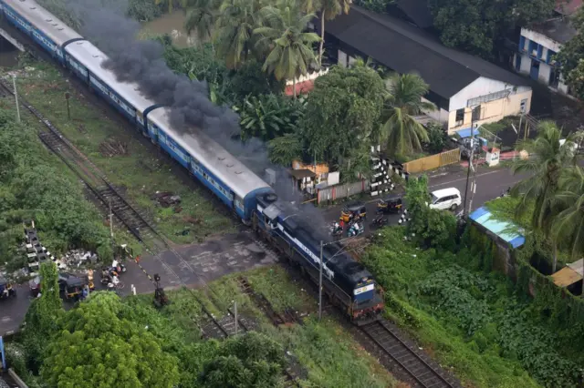 கடலூர், ரயில்வே கேட் விபத்து, கேட் கீப்பிங், ரயில்வே 