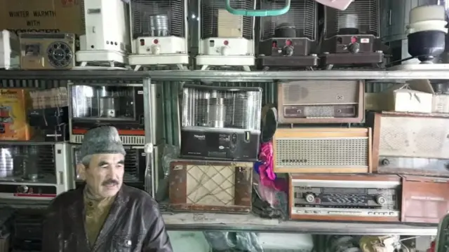 راډیو اوس هم په افغانستان کې کڼ شمېر اورېدونکي لري.