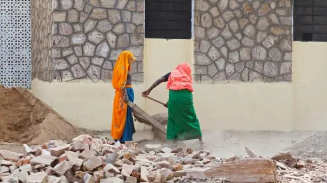 બીબીસી ગુજરાતી, ગુજરાત, દિલ્હી, ભારત, મહિલા શ્રમિકો, મહિલા