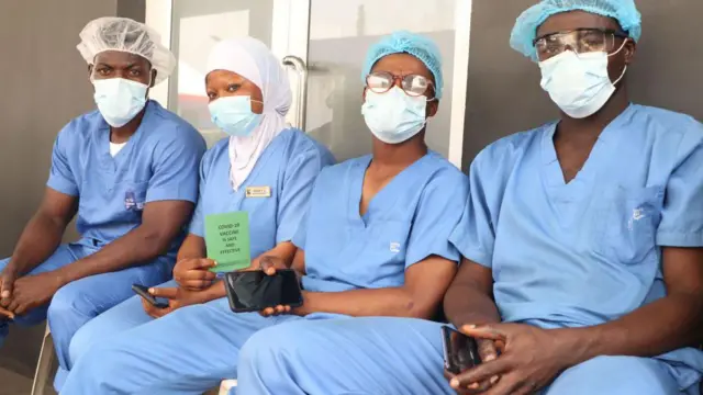 Ndị nọọsụ kwuru na n'agbanyeghị na ha nyere gọọmenti etiti abalịị iri na ise iji mee ihe gbasara ọnọdụ ha, o nweghị ihe gọọmenti etiti maọbụ ndị nnochiteanya ha mere maka mkpesa ha.