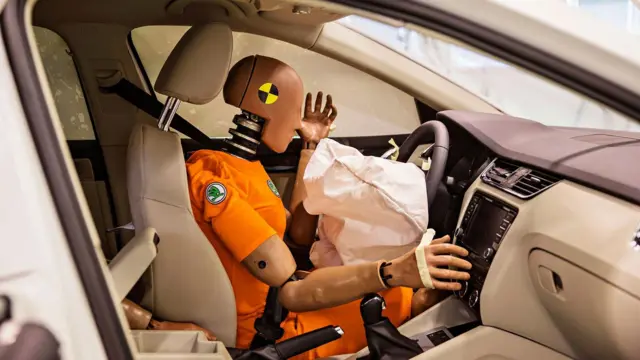 ‘ደገፍቲ ናይቲ ኣብ እዋን ግጭት ዝንፋሕ ናይ ኣየር ቦርሳ፡ እቲ መሳርሒ ሰፊሕ ተጠቀምቲ ከይስእን ይሰግኡ’