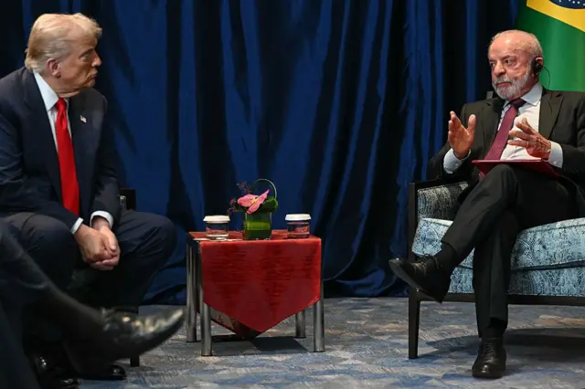 Lula e Trump se encontram na Malásia