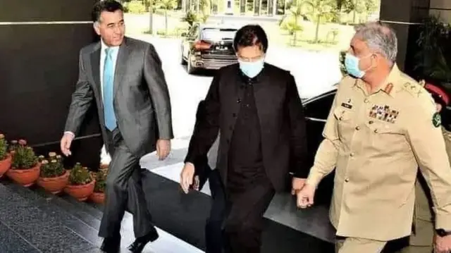 فیض حمید، عمران خان اور قمر جاوید باجوہ