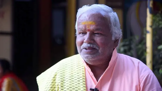 मुख्य पुजारी मनोहरलाल पंडा