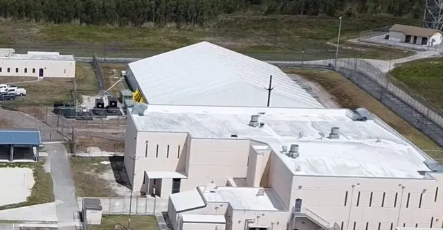 Una vista aérea del centro de procesamiento de Krome