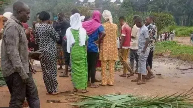 Àwọn èrò tó ń wo ohun tó ṣẹlẹ̀ 