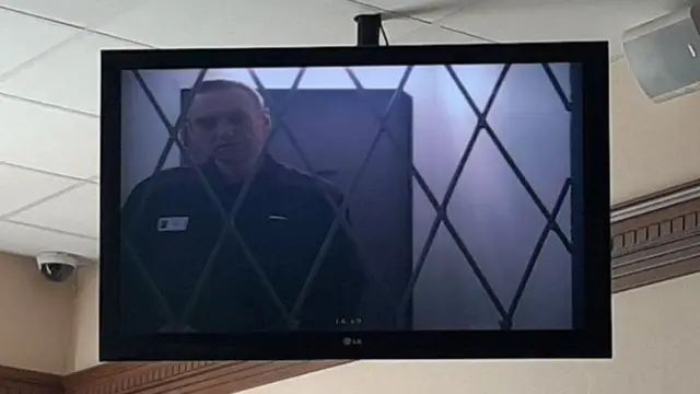 ናቫልኒ፡ ትማሊ ብቪድዮ ኣብ ቤት ፍርዲ ቀሪቡ ነይሩ