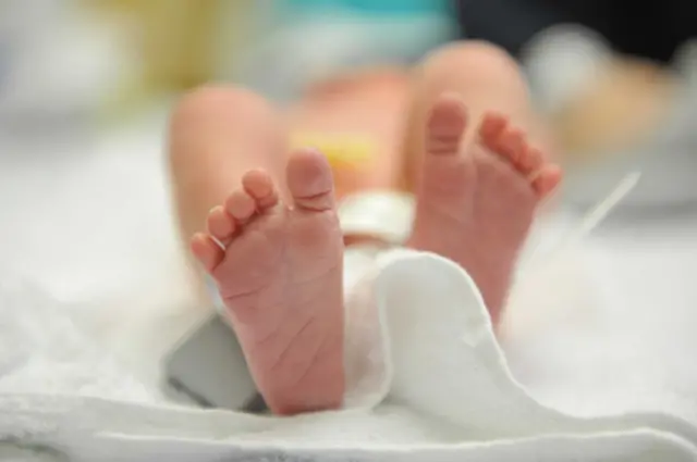 kaki bayi