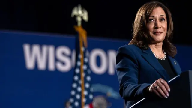 கமலா ஹாரிஸ் 