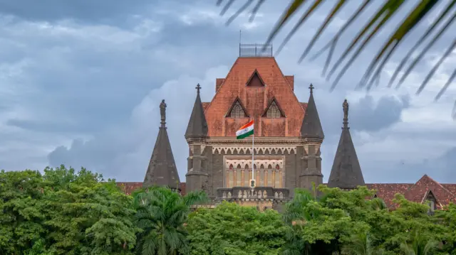 બીબીસી ગુજરાતી શ્યામ સુંદર ભરતિયા જુબિલન્ટ ફૂડવર્ક્સ ડોમિનોઝ પિત્ઝા હાઈકોર્ટ બળાત્કાર કેસ