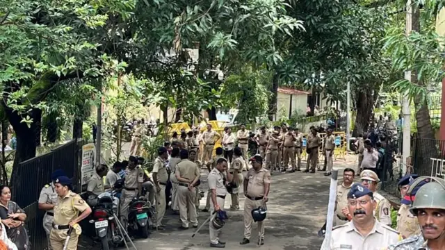 बदलापूर पोलीस