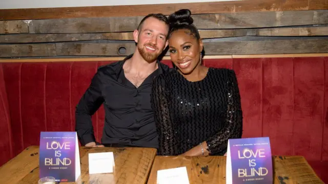 ሁለቱ ተዋንያን በትዕይንቱ ላይ ተገናኝተው ትዳር መስርተዋል