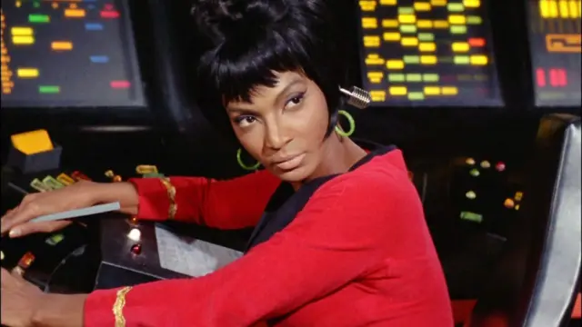 Uzay Yolu'nda Teğmen Uhura'yı canlandıran Nichelle Nichols