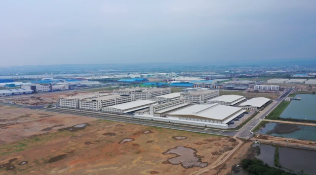 "Beban infrastruktur dan urukan otomatis mempercepat penurunan tanah," ujar Heri Andreas, pakar geodesi dari ITB. 