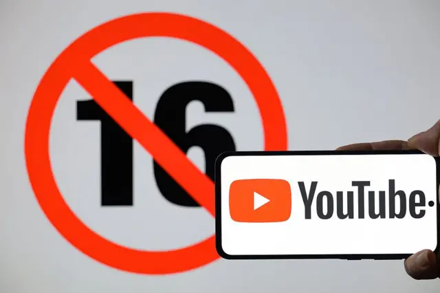 सोशल मीडिया बैन