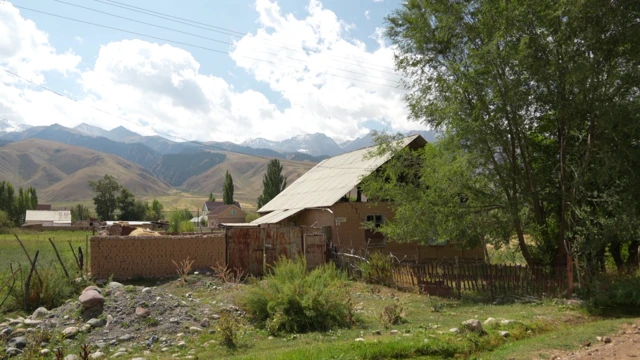 Кыздын сөөгү табылган үй, Орто-Нура, Нарын 