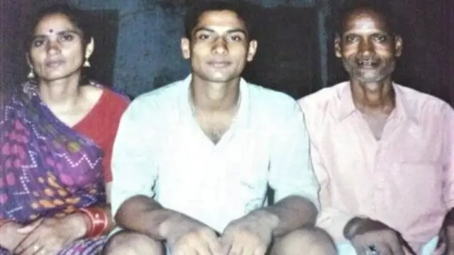 MANOJ KUMAR PANDEY FAMILY