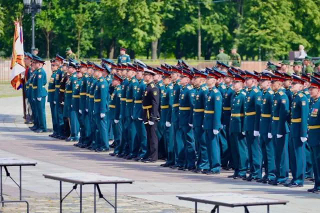 молоде покоління військових