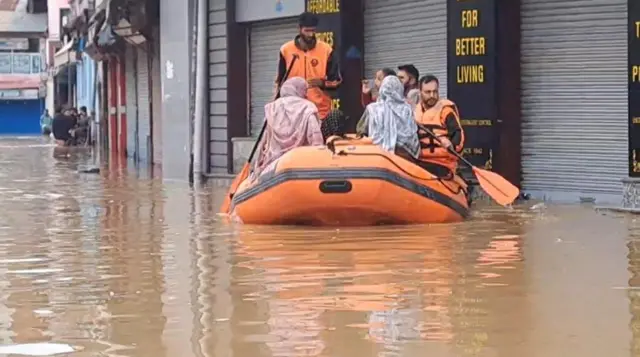 जम्मू में भारी बारिश