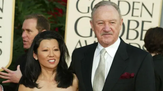 Encuentran muertos en su casa al legendario actor Gene Hackman y a su esposa: la policía investiga las "sospechosas" circunstancias - BBC News Mundo