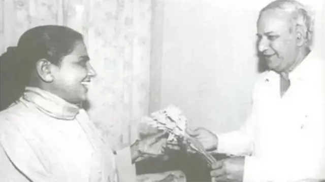 बसपच्या मायावती 4 वेळा उत्तर प्रदेशच्या मुख्यमंत्री झाल्या.
