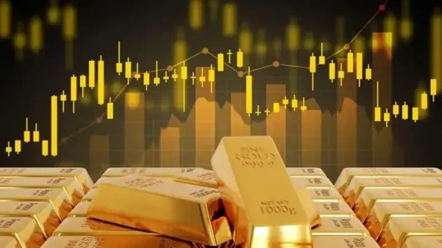 Dahabka waxaa la iibsadaa xilliga fasaxa, waxaana hadiyad ahaan loo bixiyaa xilliyada xafladaha kala duwan sida aroosyada.