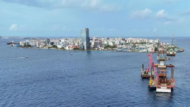 இந்தியா - மாலத்தீவு, சீனா, மோதி - முய்சு