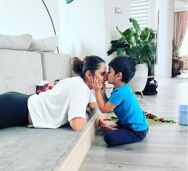 ஷோயிப் மாலிக் இரண்டாவது திருமணம்: சானியா மிர்சாவுடனான உறவு என்ன ஆனது?