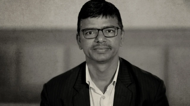 નેપાળ, હિંદુરાષ્ટ્ર હિંદુઓનું પ્રભુત્વ, મધેશ પ્રદેશ, આરએસએસ, રાષ્ટ્રીય સ્વયંસેવક સંઘ, શાખા, નેપાળમાં રાજાશાહી અને લોકશાહી, નેપાળ કોંગ્રેસ, નરેન્દ્ર મોદી ભાજપ, બીબીસી ગુજરાતી 