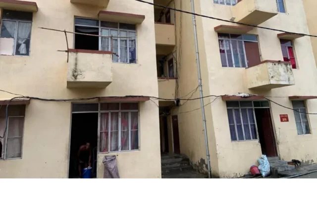 منی پور کے فسادات کے بعد کیمپوں میں مقیم افراد