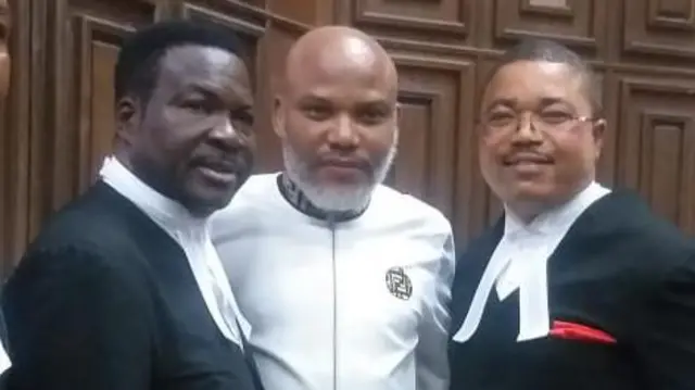 Nnamdi Kanu na ndị ọkaiwu ya